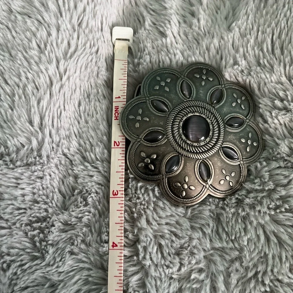 Silver Flower Belt Buckle with Purple Stones